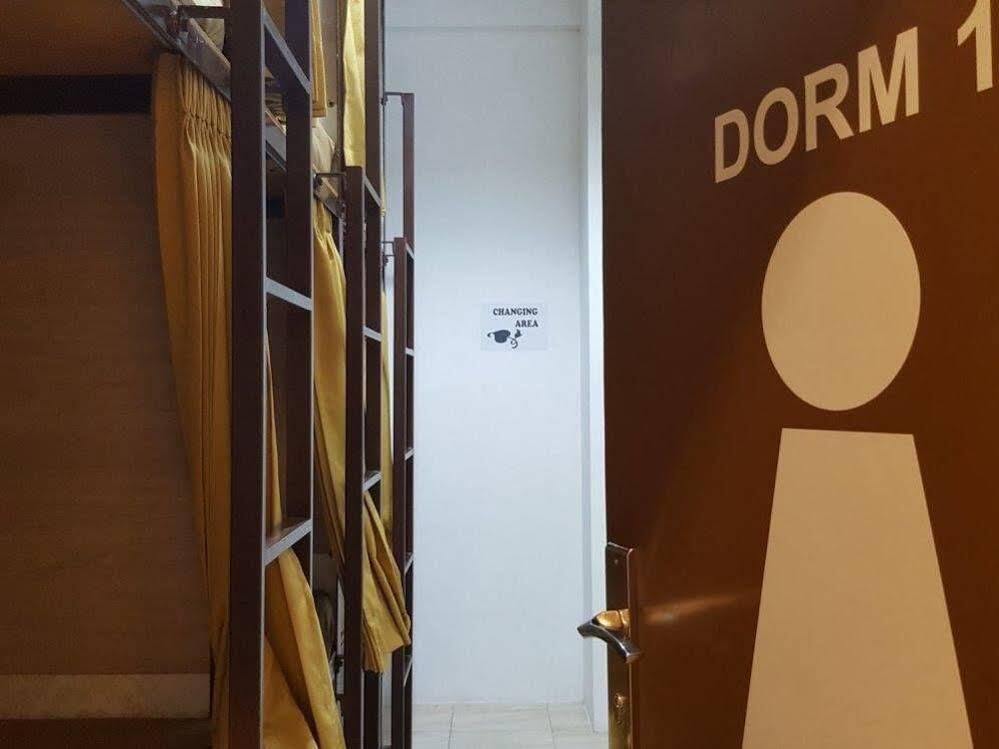 Mador Malang Dorm Hostel Exteriér fotografie